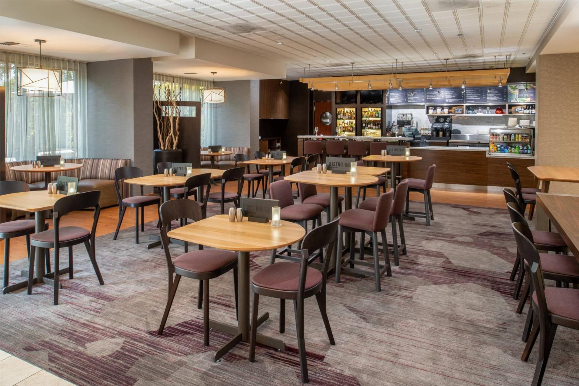 Courtyard By Marriott Portland Airport Hotell Eksteriør bilde