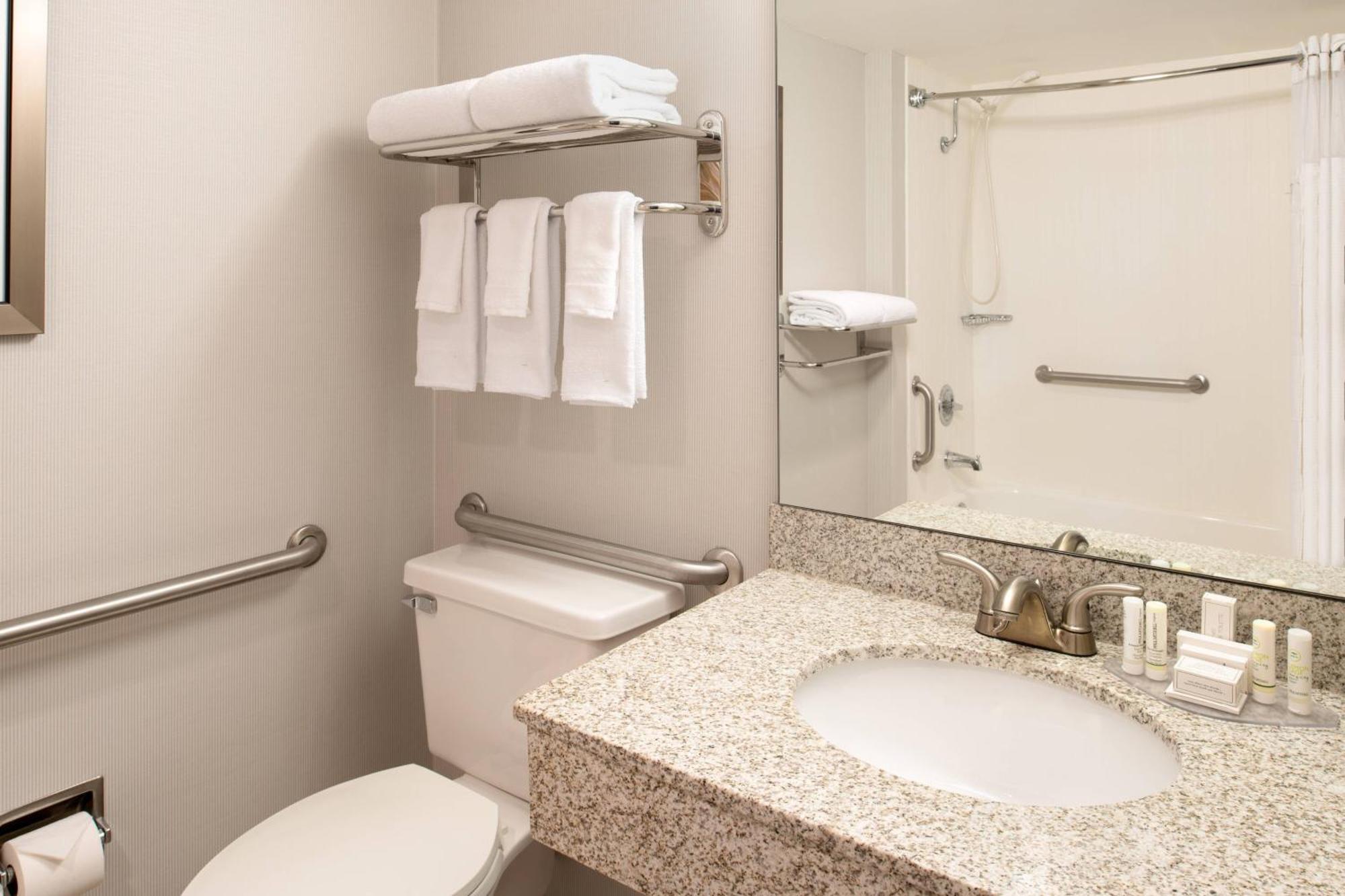 Courtyard By Marriott Portland Airport Hotell Eksteriør bilde